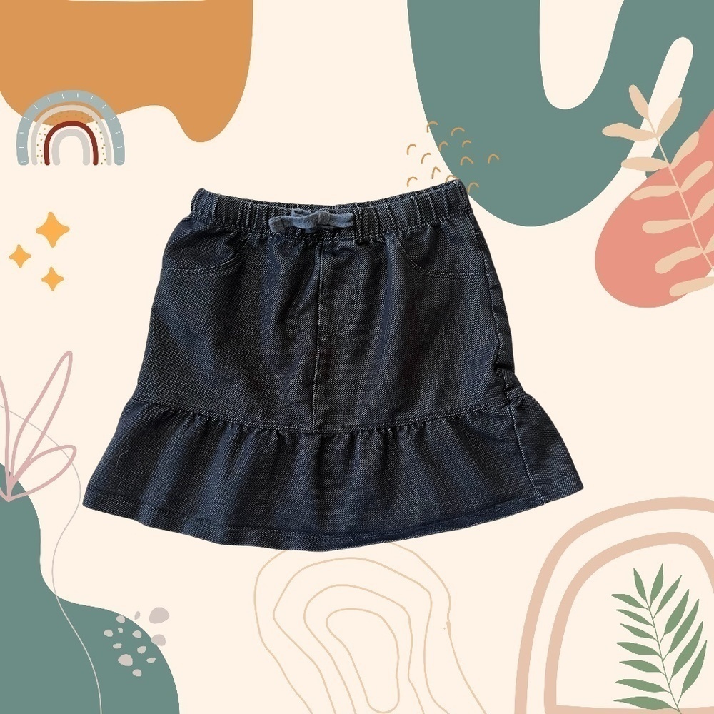 Must size  4 skirt